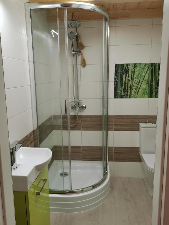 Apartman Theater